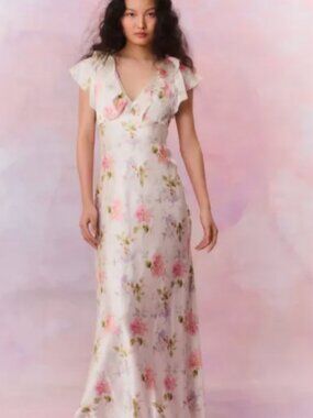 Kingley Heirloom V-Neck Maxi Dress
